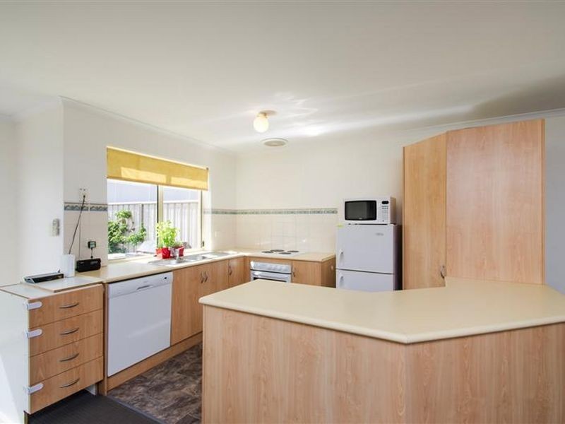 5/1 Island Way, Seaford SA 5169