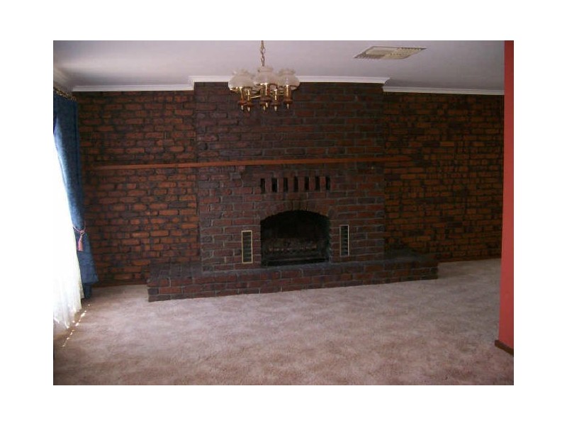 21 Neeangarra Cres, Hallett Cove SA 5158