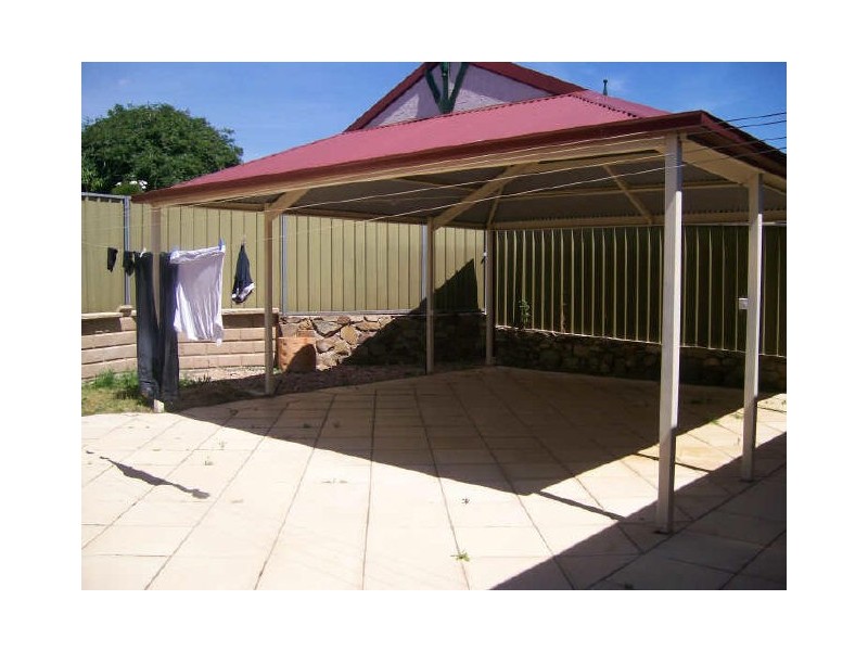 21 Neeangarra Cres, Hallett Cove SA 5158