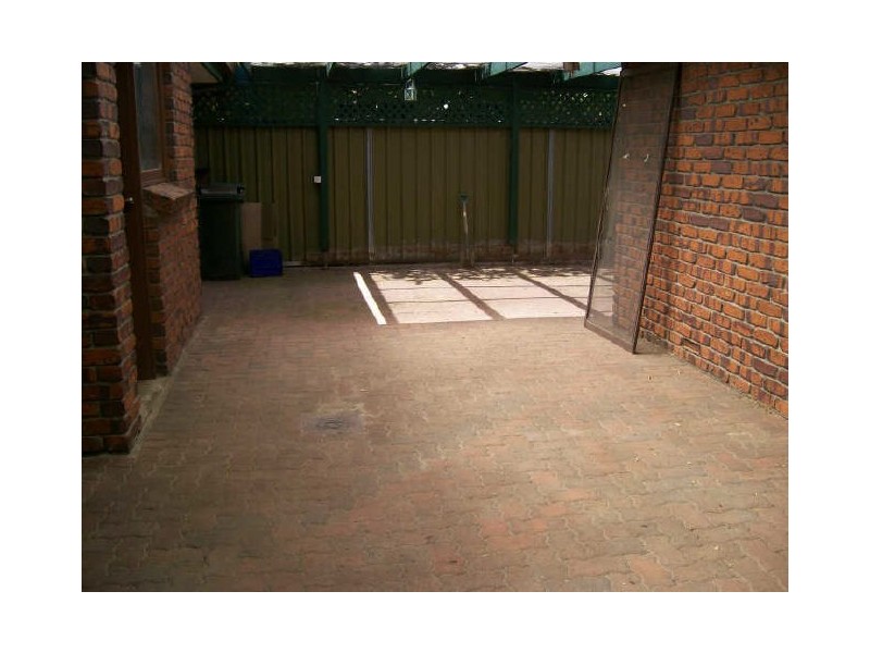 21 Neeangarra Cres, Hallett Cove SA 5158