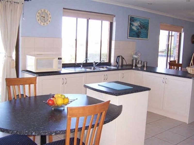 3 Ingomar Court, Hallett Cove SA 5158