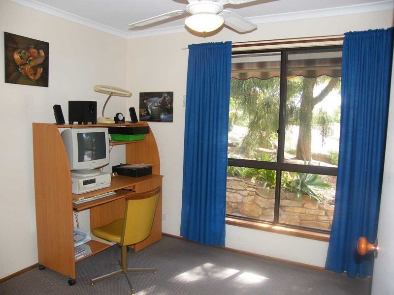 2 Whitehill Court, Sheidow Park SA 5158