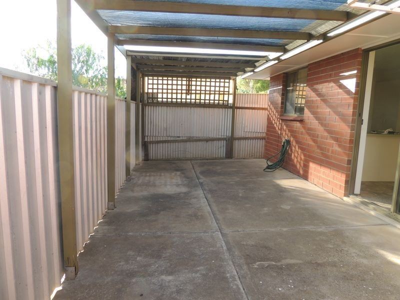 127 The Cove Road, Hallett Cove SA 5158