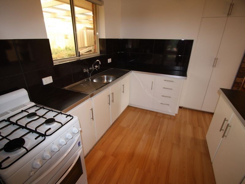 16 Rainbow Street, Hallett Cove SA 5158