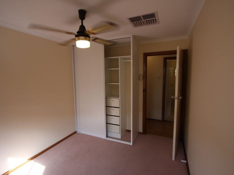 16 Rainbow Street, Hallett Cove SA 5158