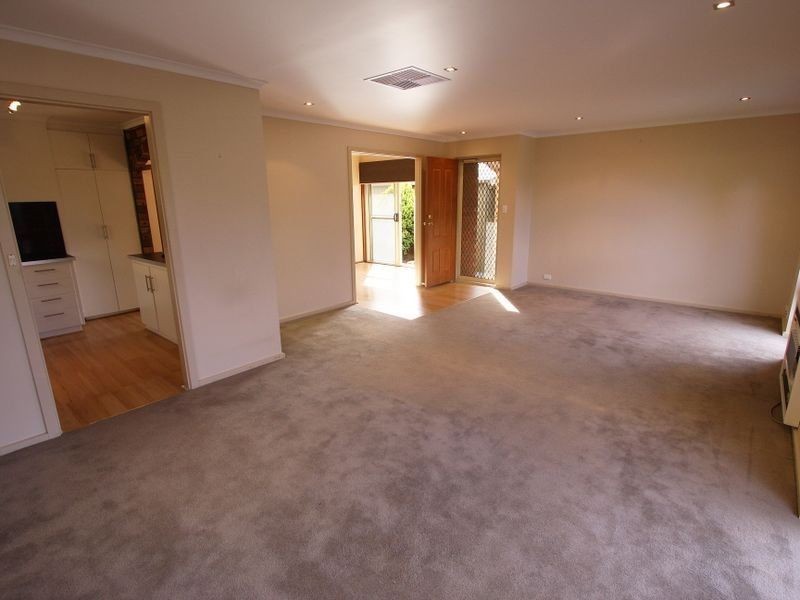 16 Rainbow Street, Hallett Cove SA 5158