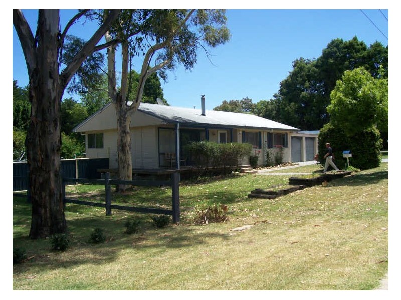 56 Murray Avenue, Armidale NSW 2350