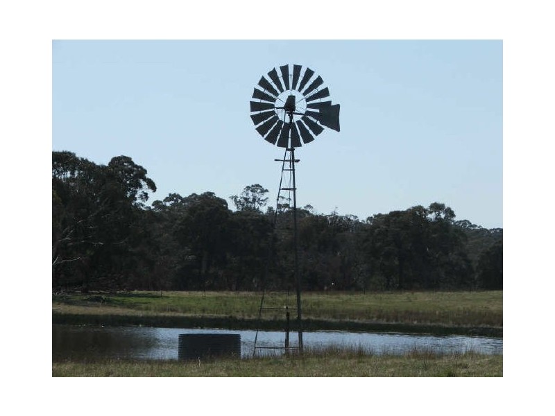 “The Pinnacle”, Walcha NSW 2354