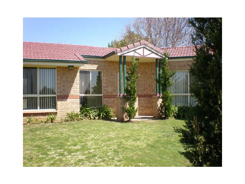 3 Cunningham Court, Armidale NSW 2350