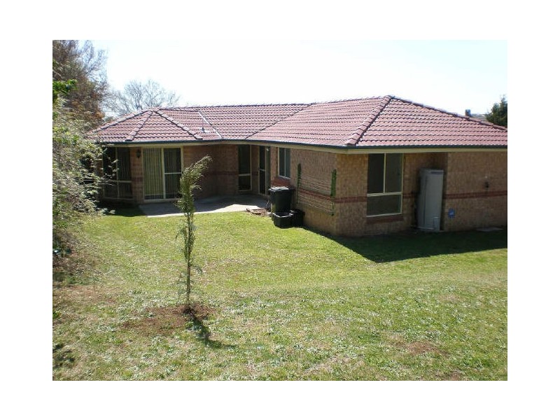 3 Cunningham Court, Armidale NSW 2350