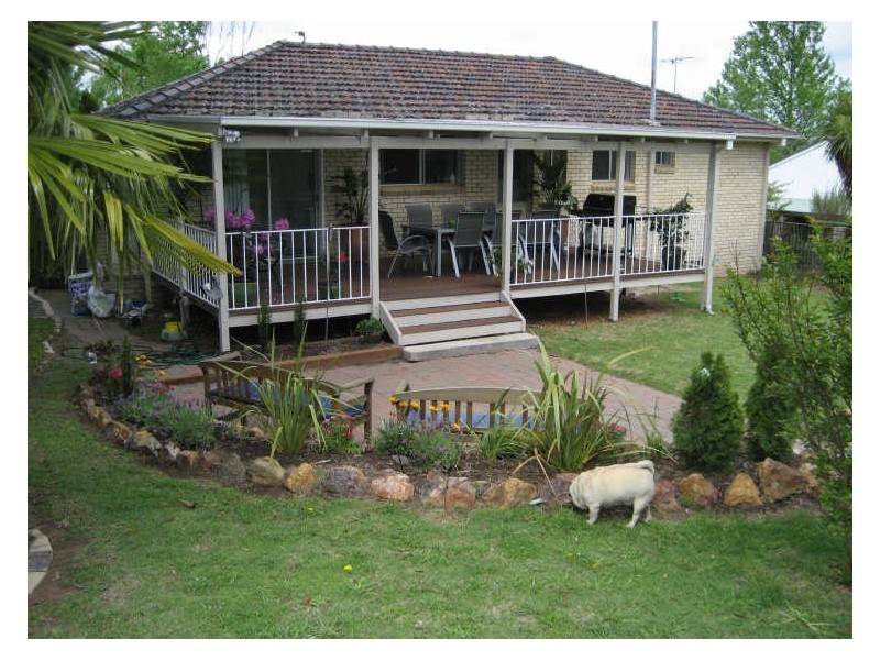 213 Erskine Street, Armidale NSW 2350