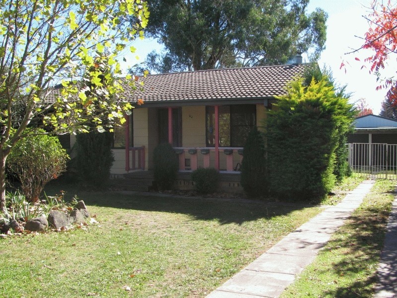 21 Claude Street, Armidale NSW 2350