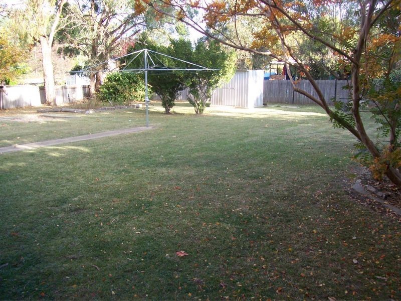6 Bowman Avenue, Armidale NSW 2350