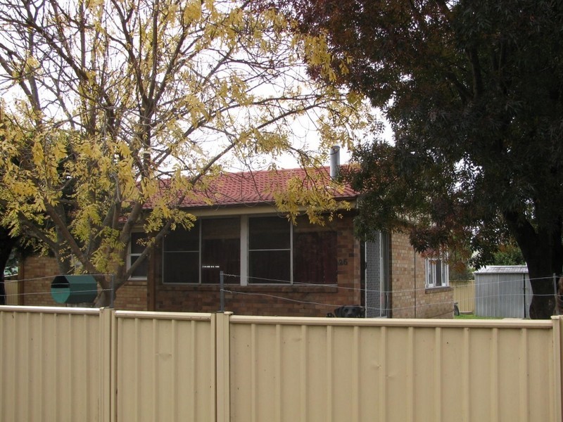 26 McBean Avenue, Armidale NSW 2350