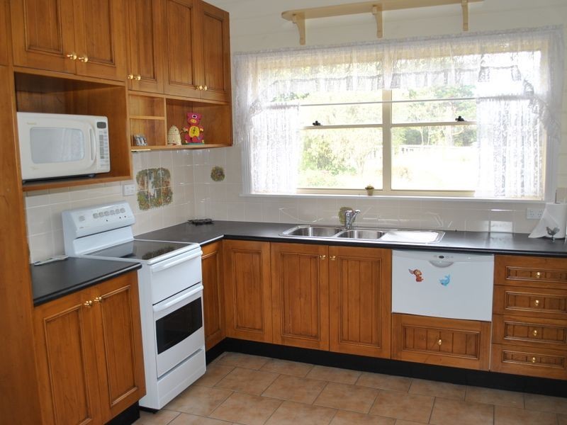 Invervanie Platform Rd, Armidale NSW 2350