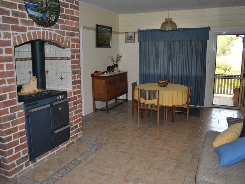 Invervanie Platform Rd, Armidale NSW 2350