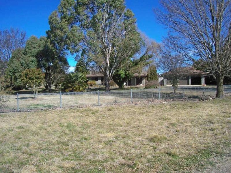 Adgin Green, Uralla NSW 2358