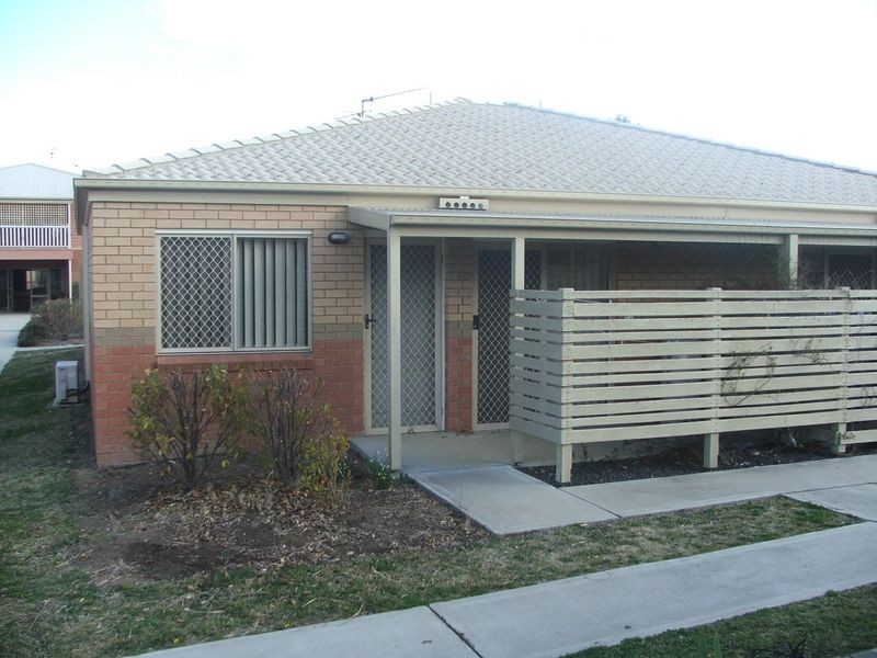 4/80 Queen Elizabeth Drive, Armidale NSW 2350