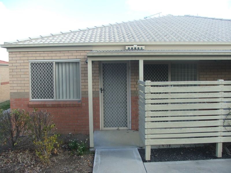 4/80 Queen Elizabeth Drive, Armidale NSW 2350