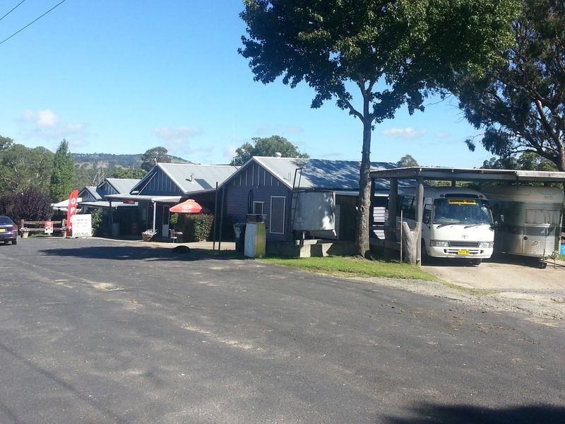 110 Wollomombi Village Road, Wollomombi NSW 2350