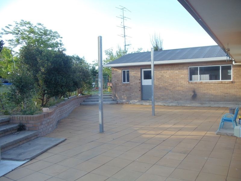 29 Plane Avenue, Uralla NSW 2358