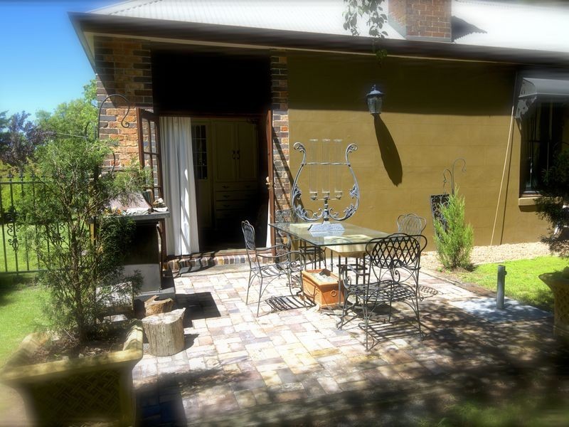 3 Dorothy Avenue, Armidale NSW 2350