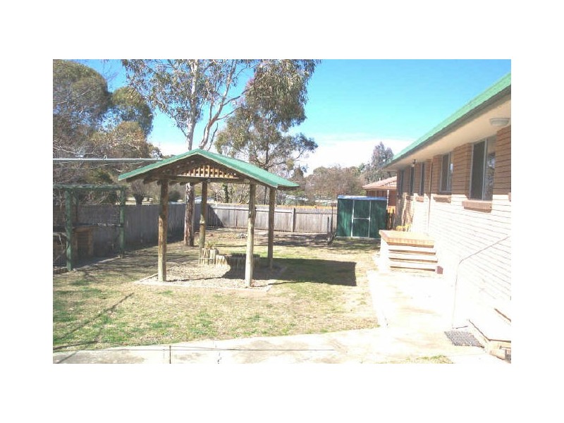 10 Kathleen Cres, Armidale NSW 2350