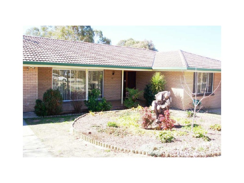 10 Kathleen Cres, Armidale NSW 2350