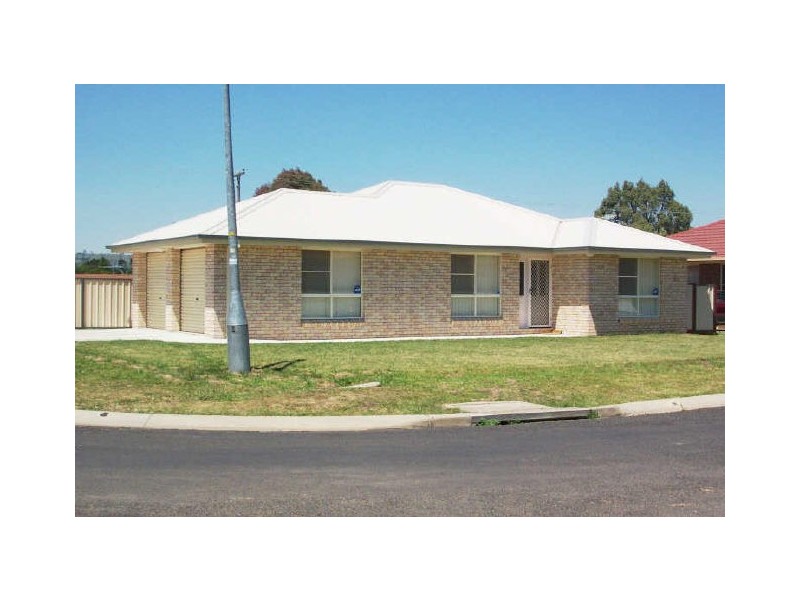 30 Aldred Avenue, Armidale NSW 2350