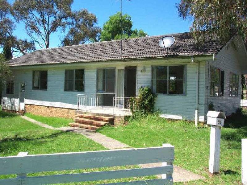 35 Rockvale Road, Armidale NSW 2350