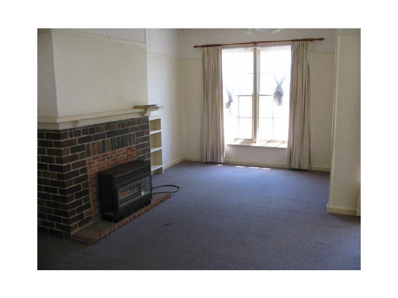 86 Newton Street, Armidale NSW 2350