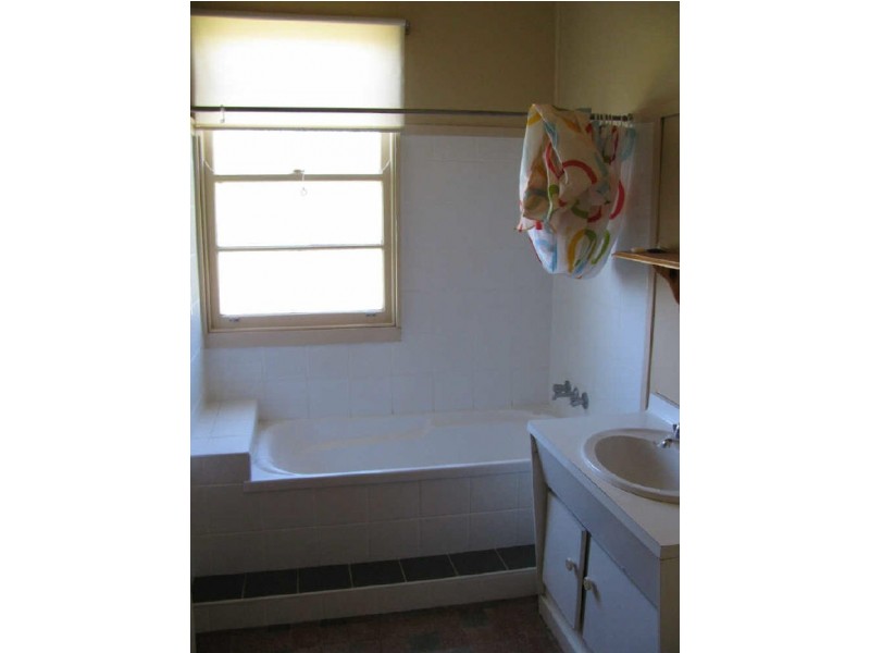 86 Newton Street, Armidale NSW 2350