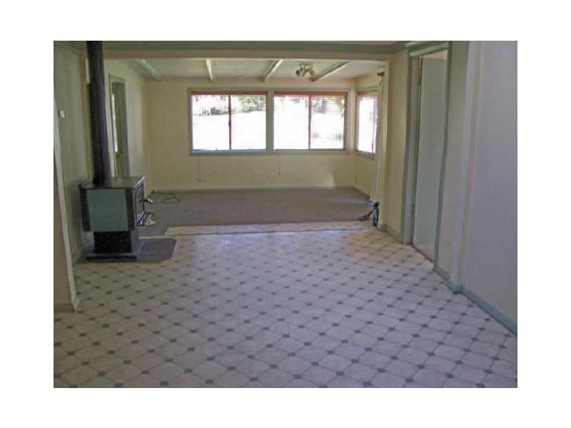 56 Taylor St, Armidale NSW 2350