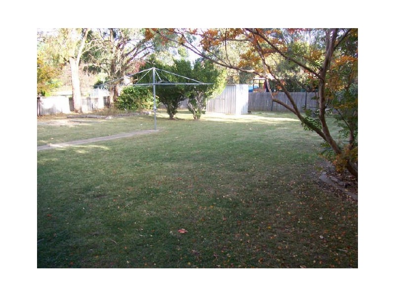 6 Bowman Avenue, Armidale NSW 2350