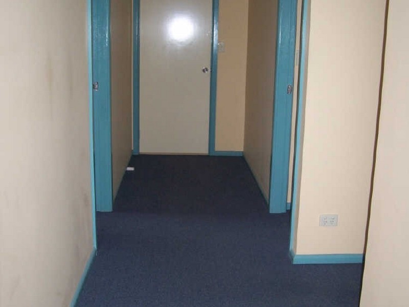 2b/ Kurrajong Close, Armidale NSW 2350