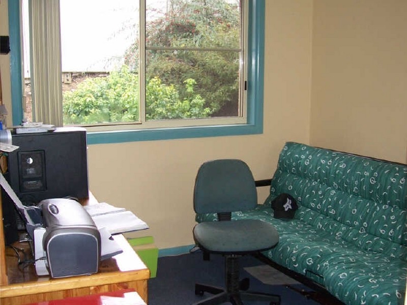 2b/ Kurrajong Close, Armidale NSW 2350