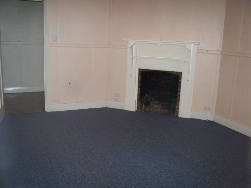 16 Tenterden Street, Guyra NSW 2365