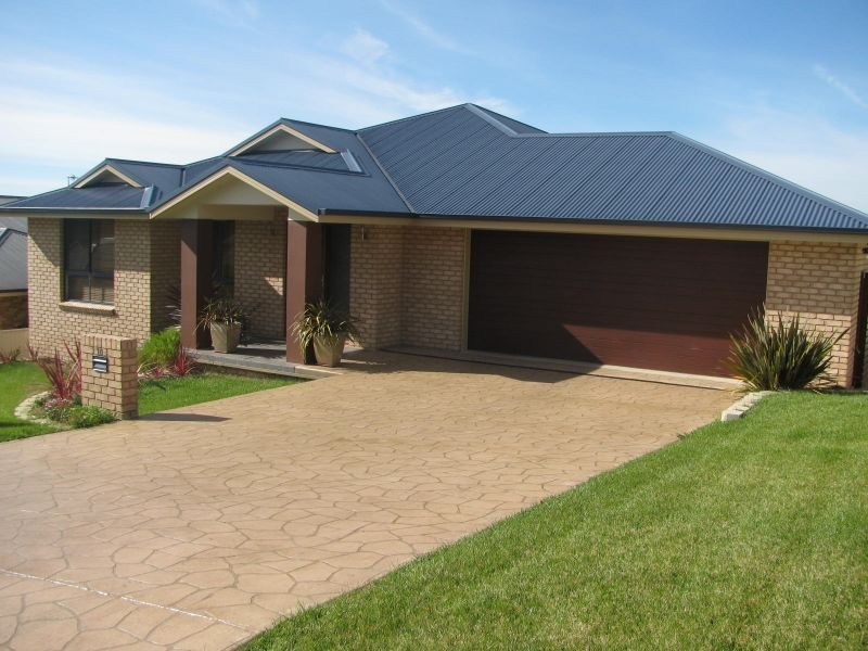10 Mc Carthy Crescent, Armidale NSW 2350