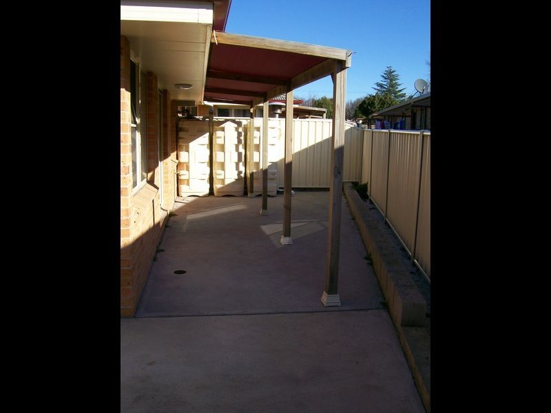 1/6 Speare Avenue, Armidale NSW 2350