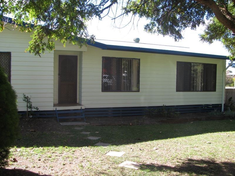 27 Grafton Road, Armidale NSW 2350