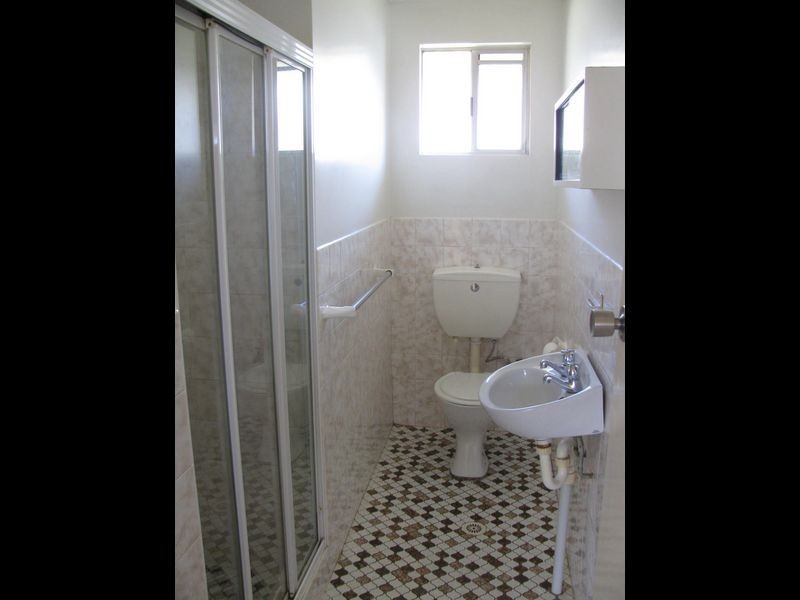 2/2 Kenalmac, Armidale NSW 2350