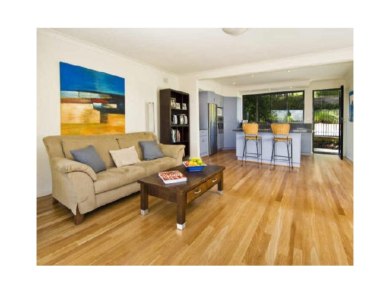 8 Barrabooka Street, Clontarf NSW 2093