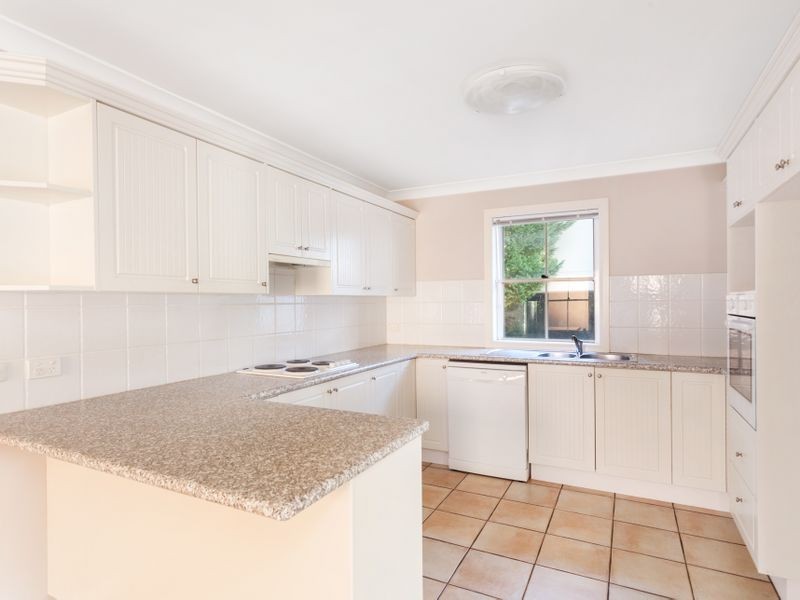 2/7 Bolingbroke Parade, Fairlight NSW 2094