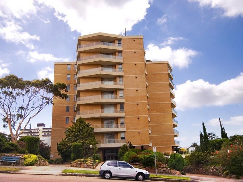 28 Woods Parade, Fairlight NSW 2094