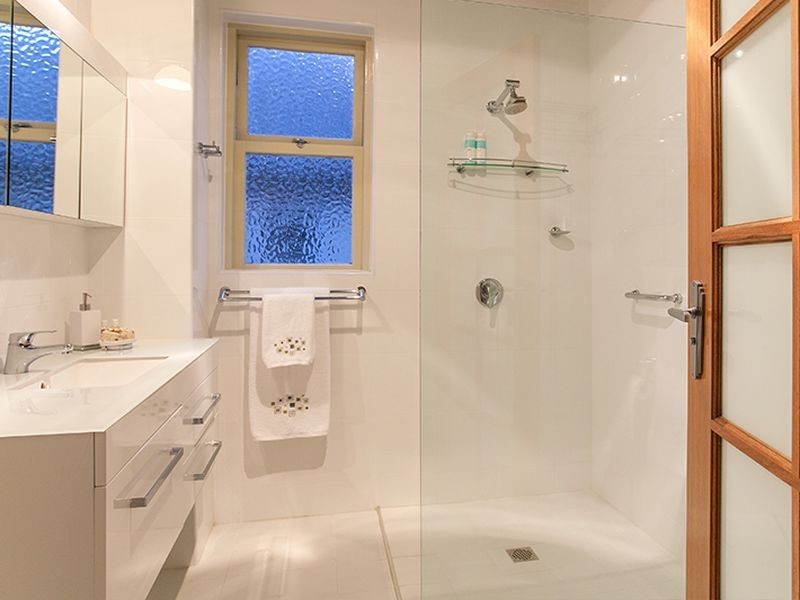 2/28 The Crescent, Manly NSW 2095