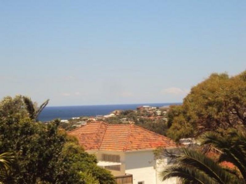 45 Jocelyn Street, North Curl Curl NSW 2099