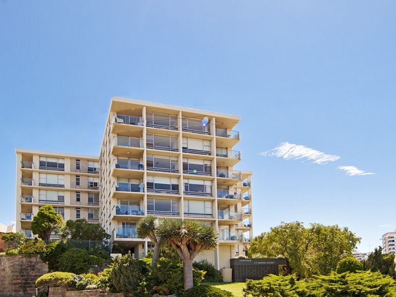 5C/1 George Street, Manly NSW 2095