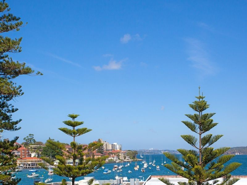 2/43 East Esplanade., Manly NSW 2095