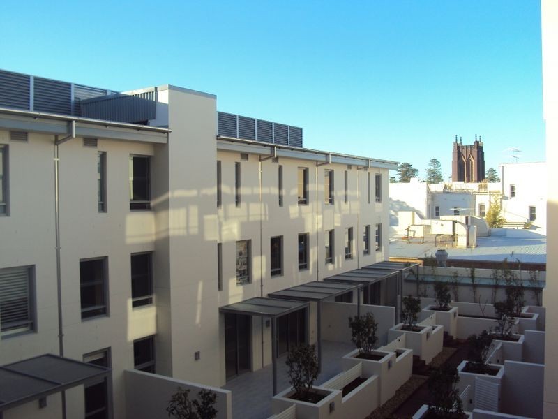 E203/8-28 The Corso, Manly NSW 2095
