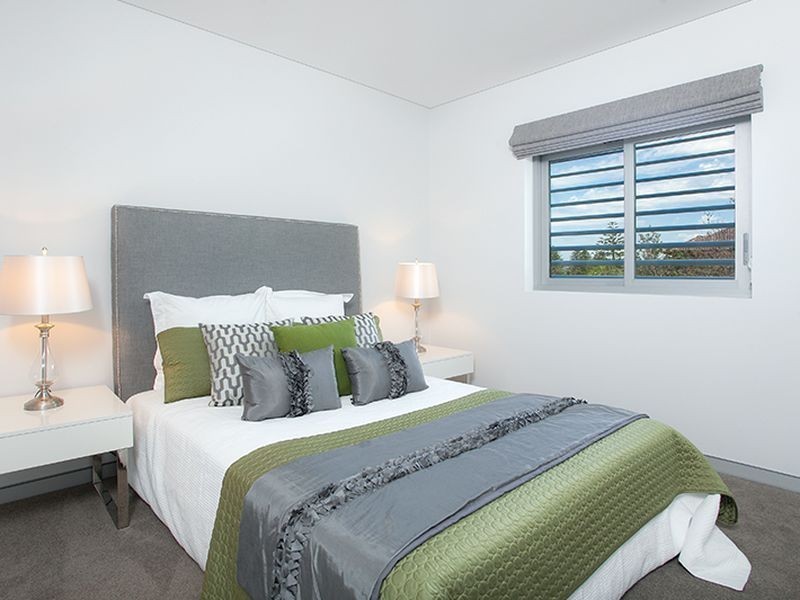 2/18 Greycliffe Street, Queenscliff NSW 2096